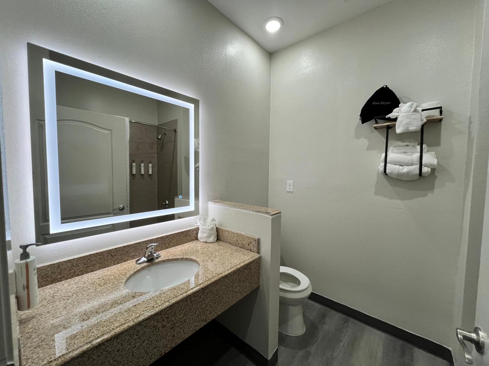 Sonesta Essential North Houston Hotel Westfield Bagian luar foto