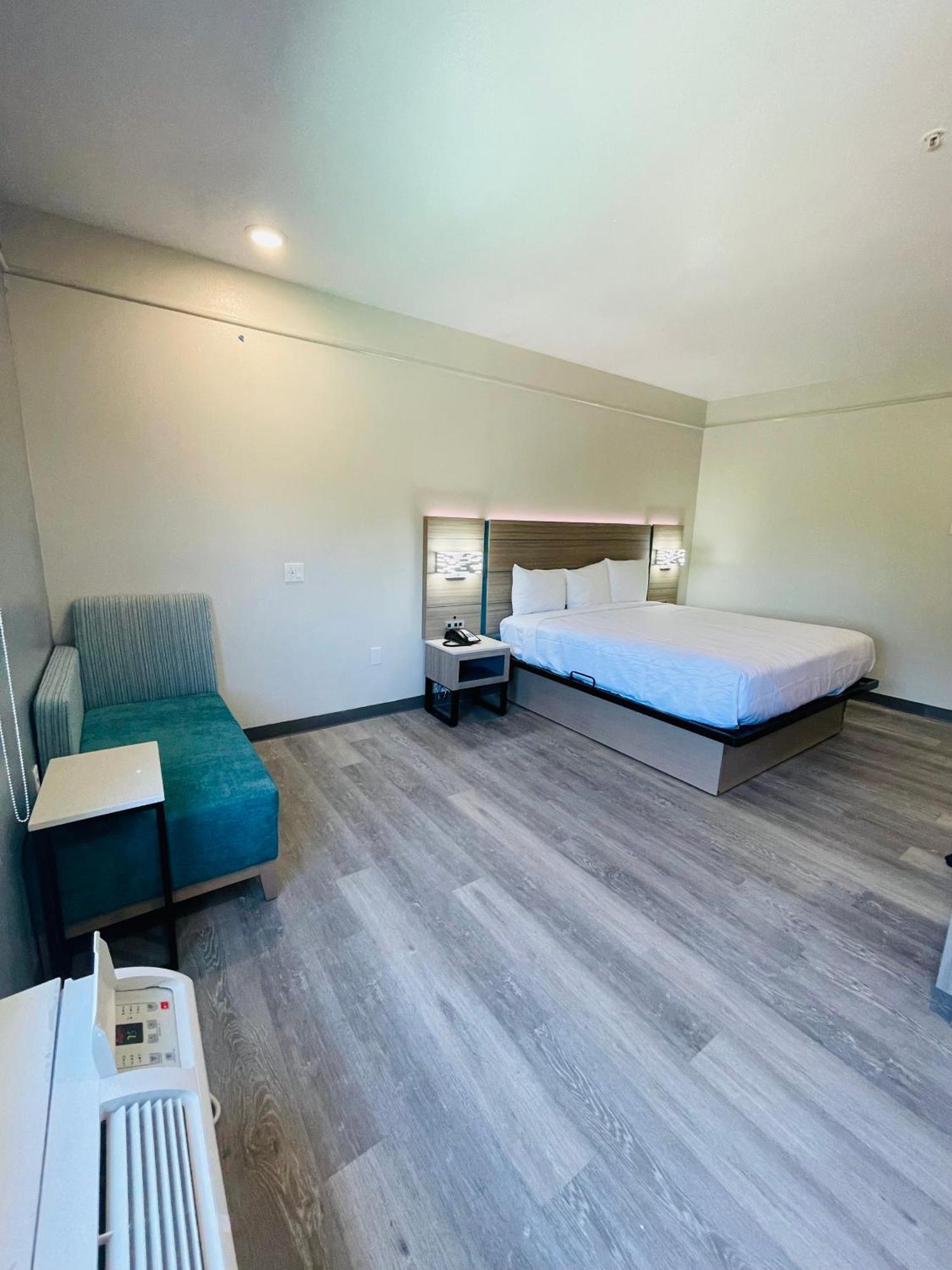 Sonesta Essential North Houston Hotel Westfield Bagian luar foto
