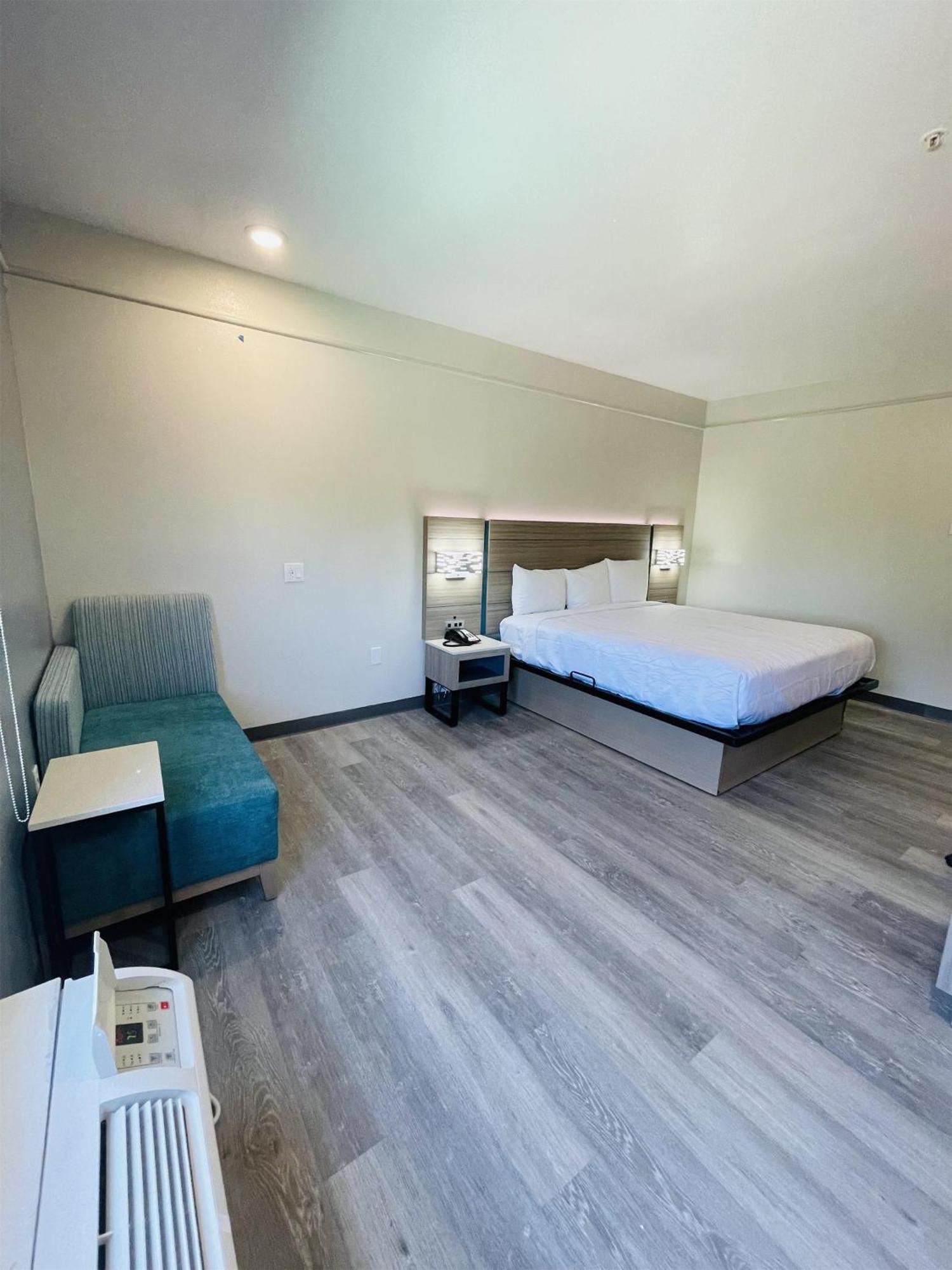 Sonesta Essential North Houston Hotel Westfield Bagian luar foto
